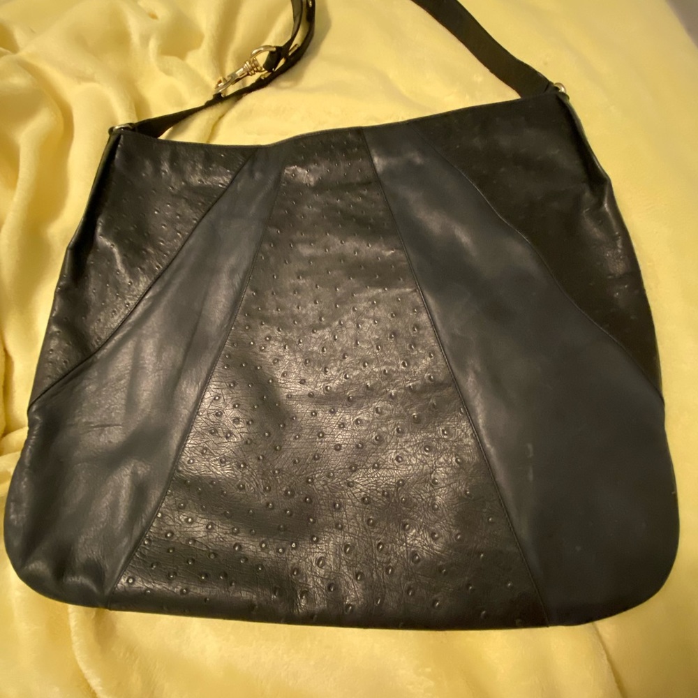 Astor bag by Leonardo Masi